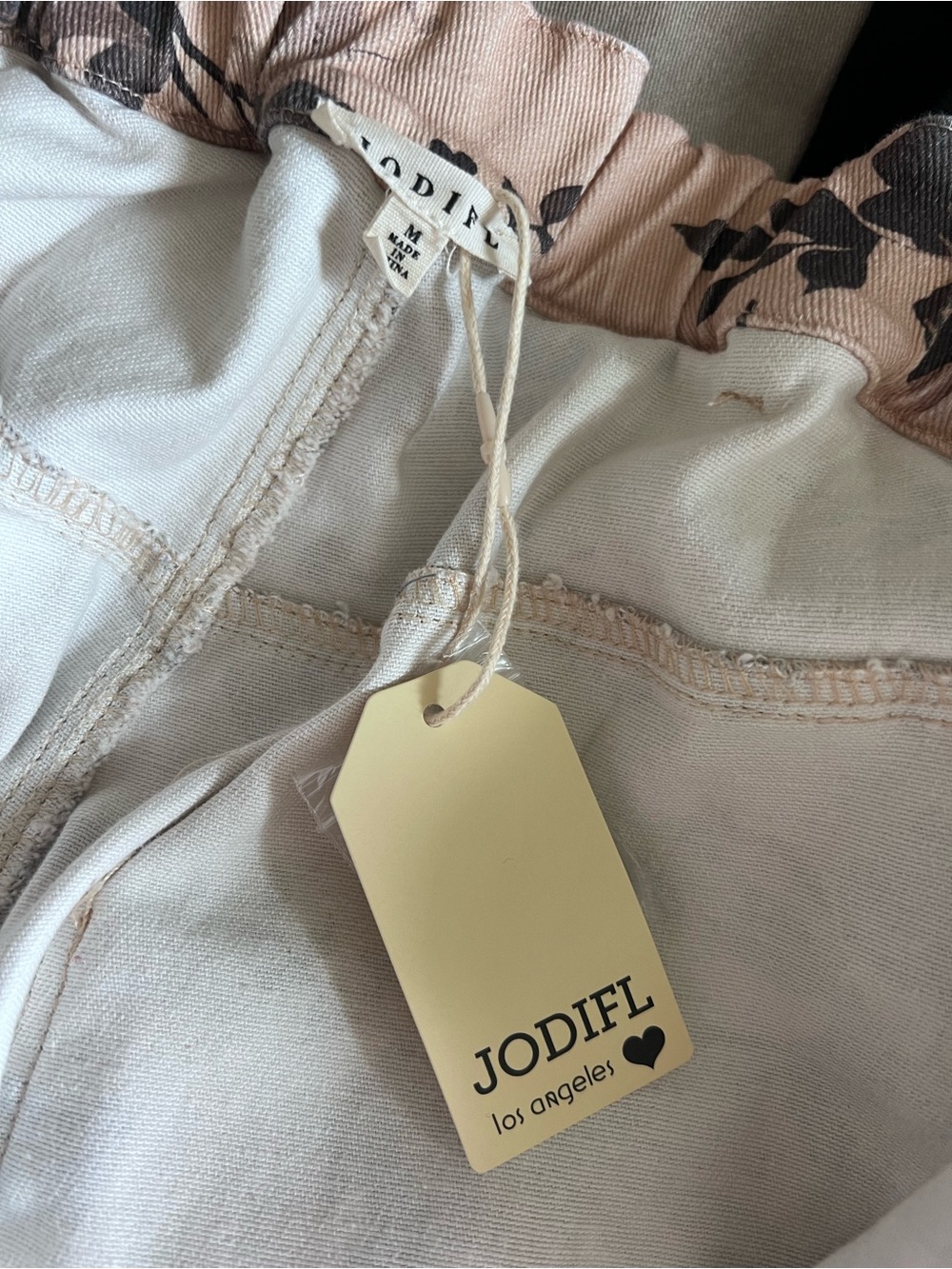 JODIFL Beige and Black Floral Barrel Pants - Picture 4 of 5
